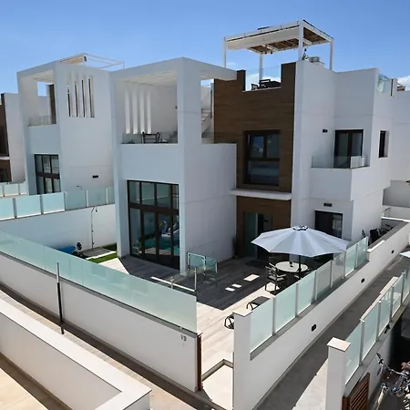 Villa House By United Renters Torrevieja