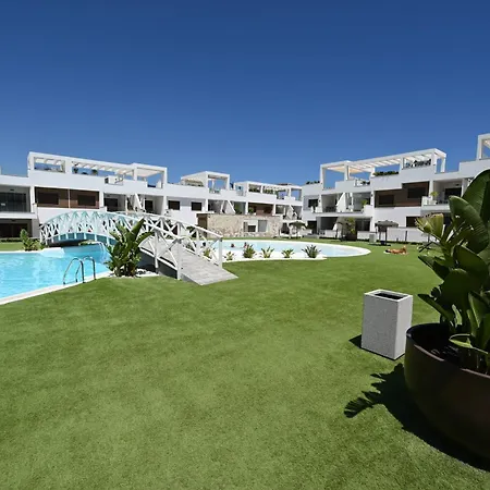 House By United Renters Villa