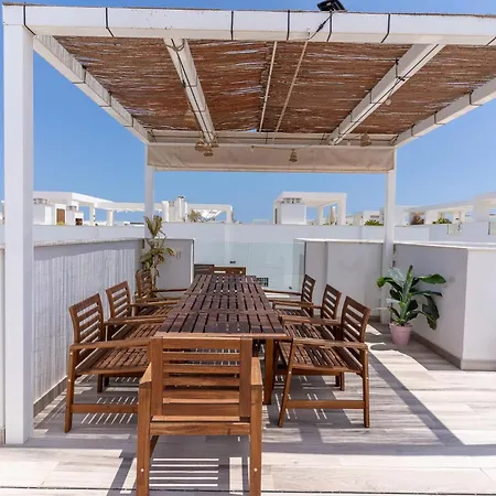 House By United Renters *